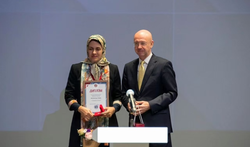 Medal of Honor of the Russkiy Mir awarded to Professor of Russian Language at the University of Tehran