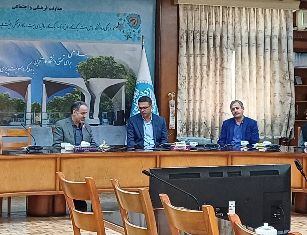 دکتر علی خنجری بهعنوان مدیرکل امور دانشجویی دانشگاه تهران معرفی شد