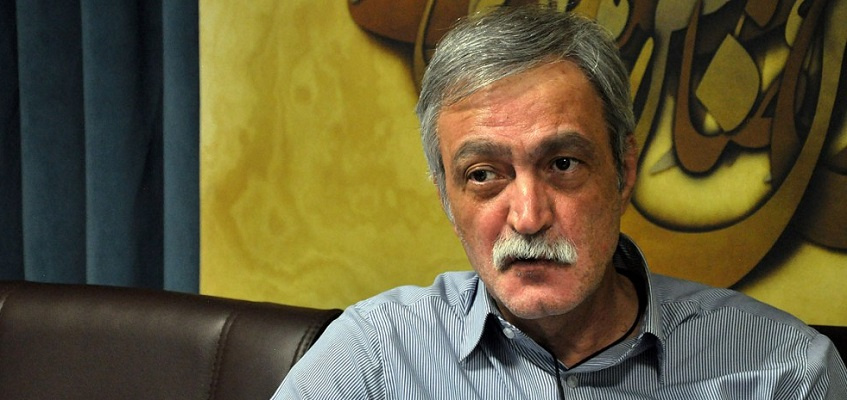 وداع با پیکر دانشآموخته دانشگاه تهران در دانشکده علوم اجتماعی