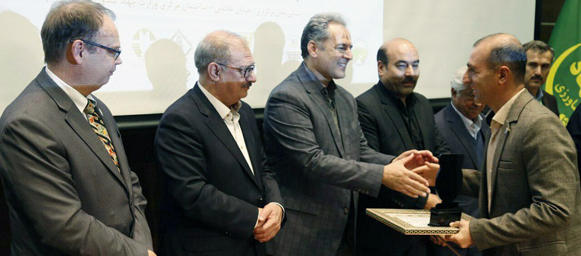 تقدیر از پژوهشگران پردیس کشاورزی و منابع طبیعی دانشگاه تهران